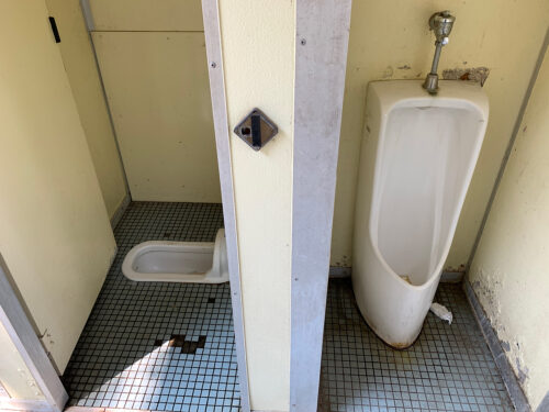 練馬一丁目公園・公衆トイレ内観